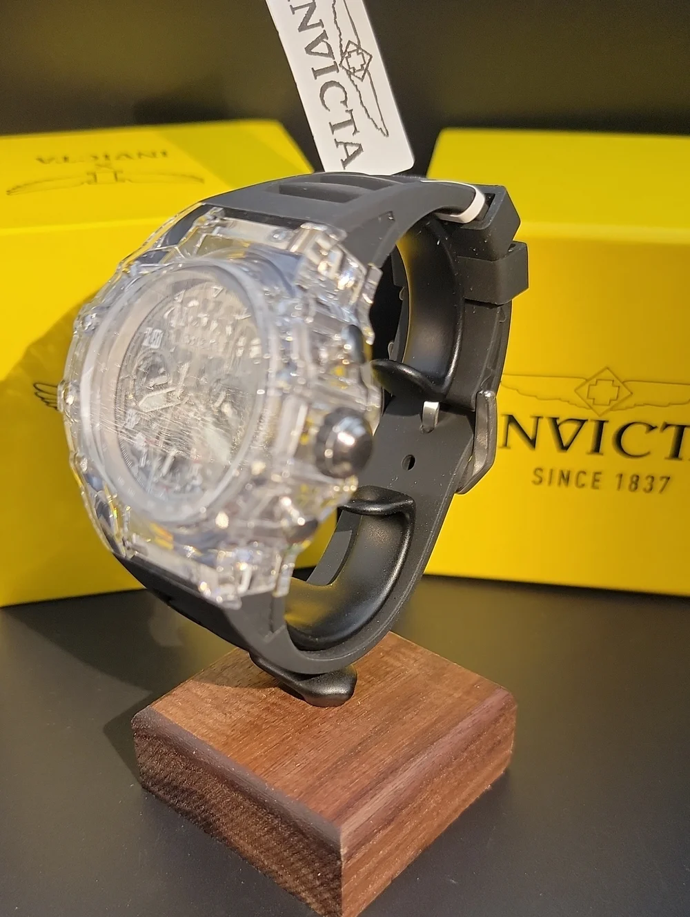 🏁 NEW Invicta F2 Racing Vaulthan Men's Watch - 44mm Clear White Black 69681